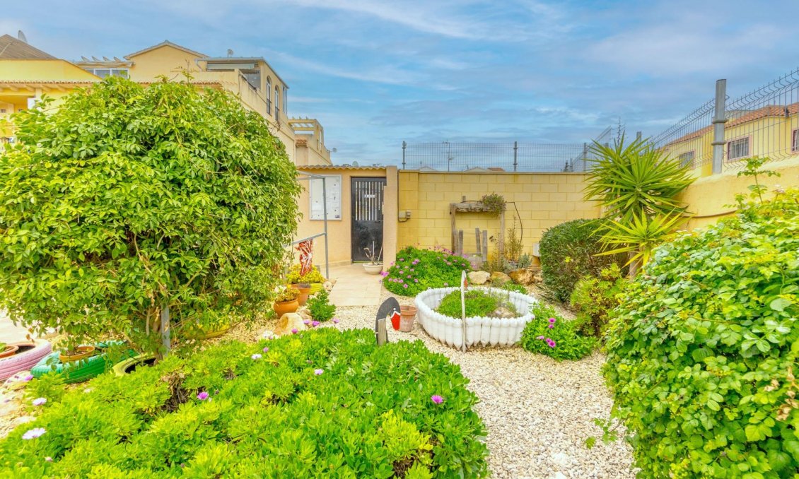 Resale - Apartment -
Torrevieja - El Chaparral