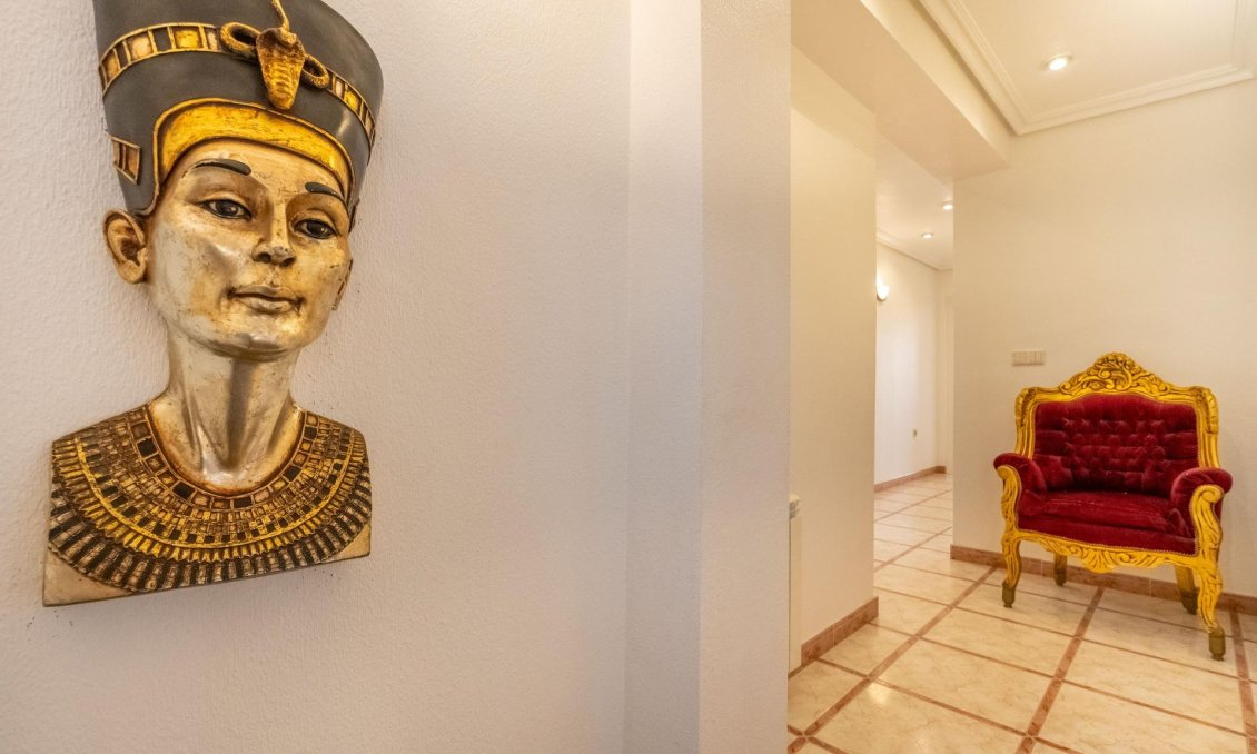 Segunda mano - Villa -
Torrevieja - El Chaparral