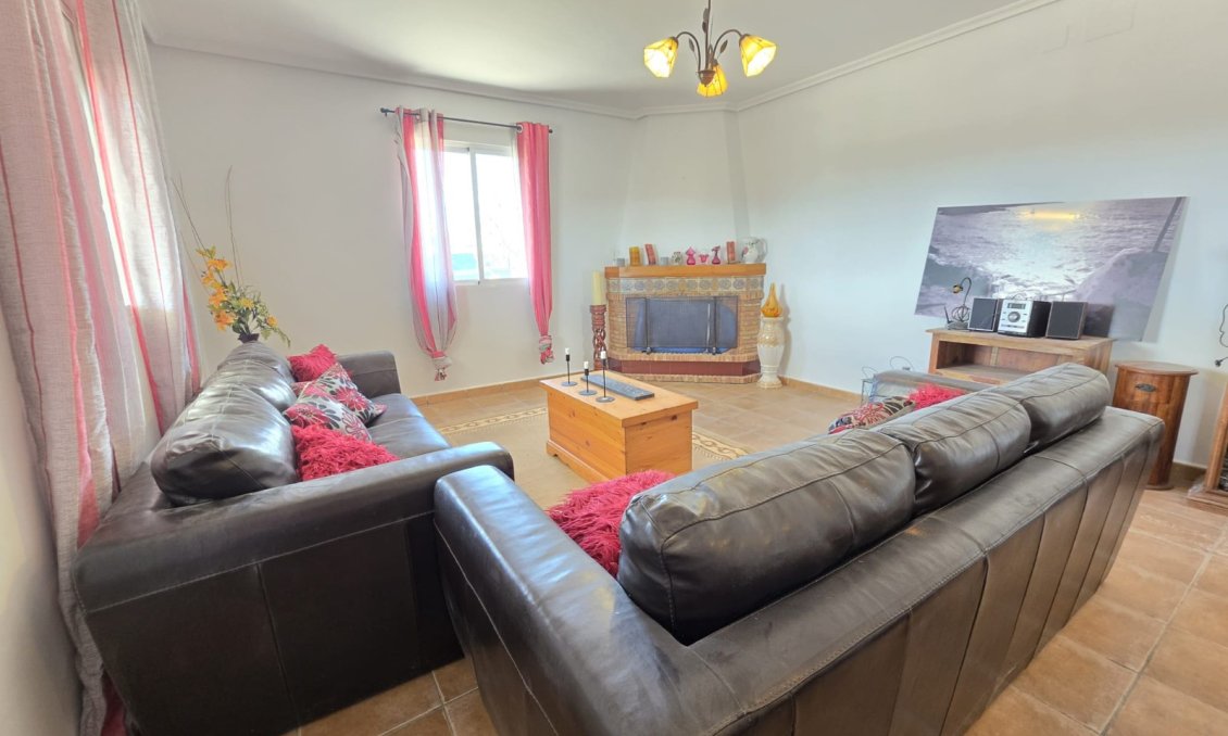 Használt Ingatlanok - Villa -
Monóvar/Monóver - Inland