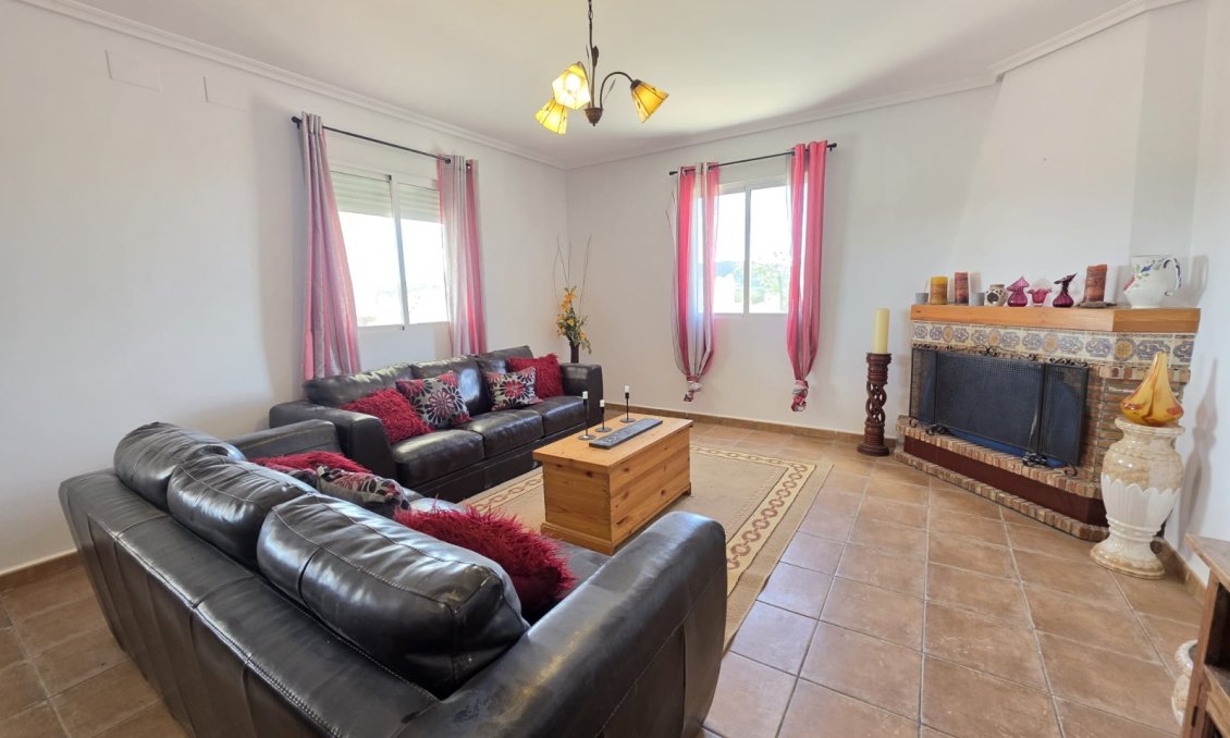 Használt Ingatlanok - Villa -
Monóvar/Monóver - Inland