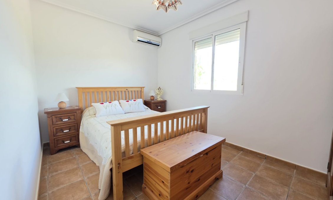 Használt Ingatlanok - Villa -
Monóvar/Monóver - Inland