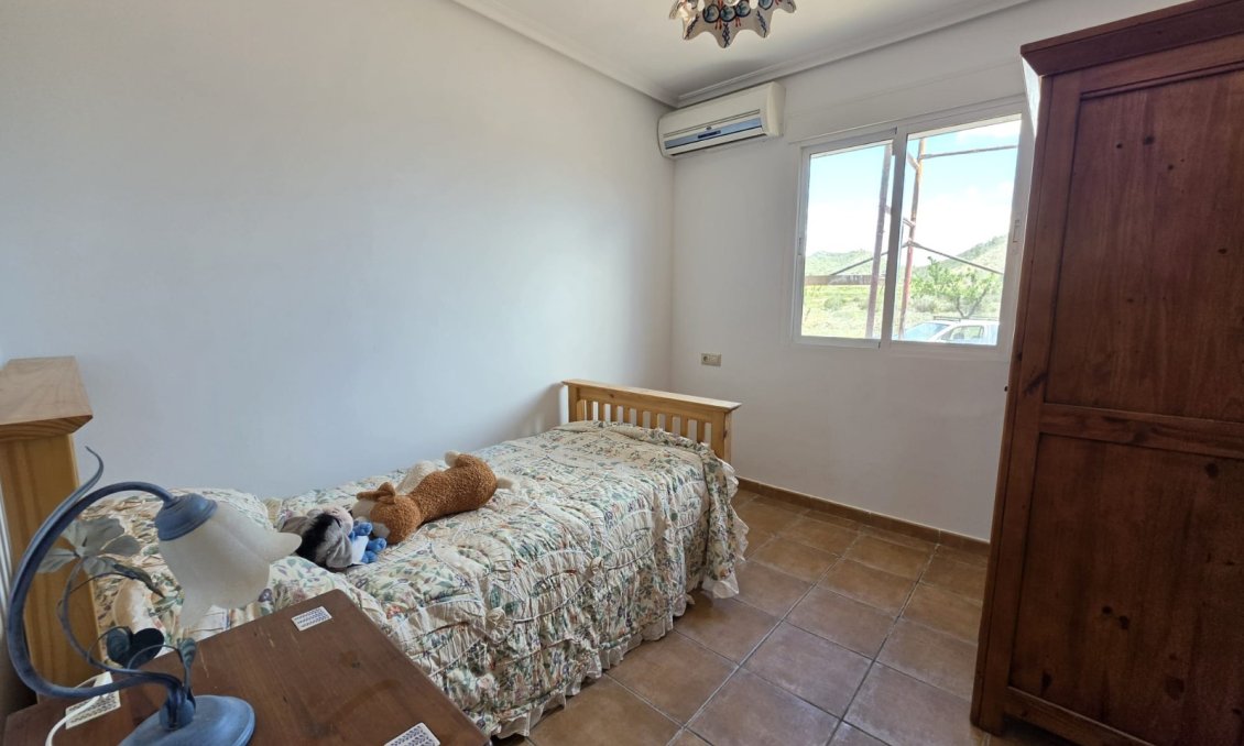 Használt Ingatlanok - Villa -
Monóvar/Monóver - Inland