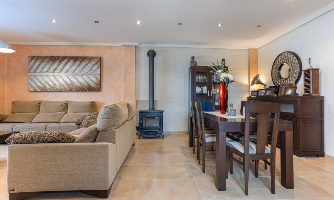 Segunda mano - Villa -
Los Montesinos - Costa Blanca