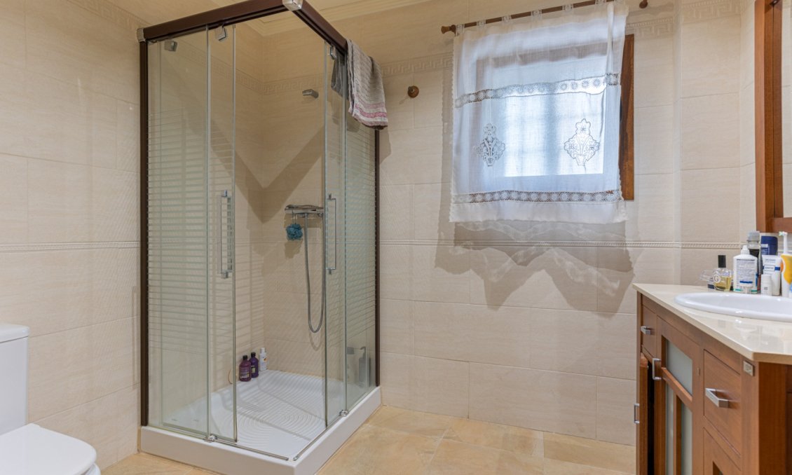 Segunda mano - Villa -
Los Montesinos - Costa Blanca