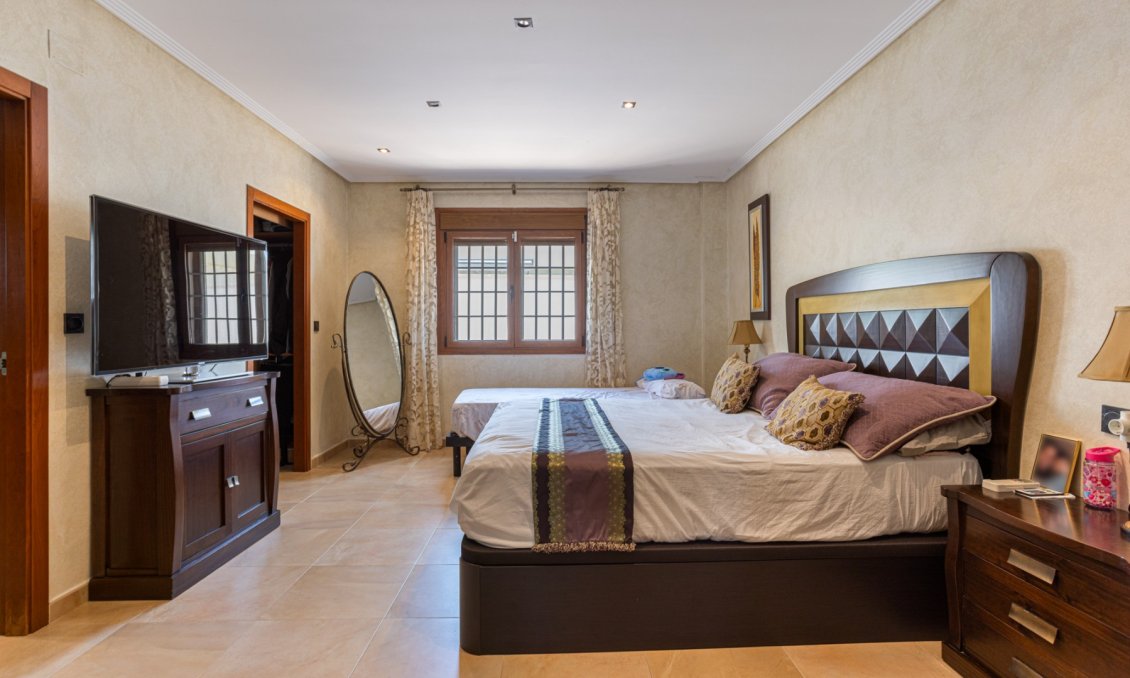 Segunda mano - Villa -
Los Montesinos - Costa Blanca