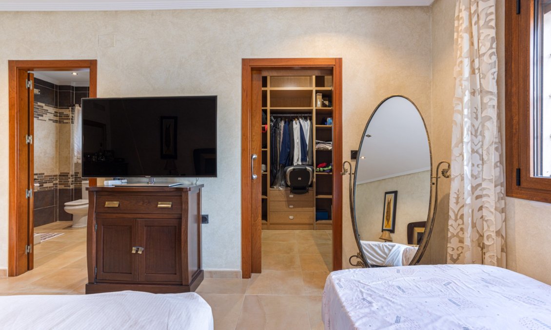 Segunda mano - Villa -
Los Montesinos - Costa Blanca