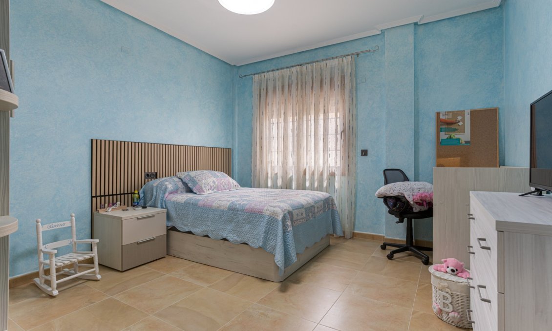 Segunda mano - Villa -
Los Montesinos - Costa Blanca