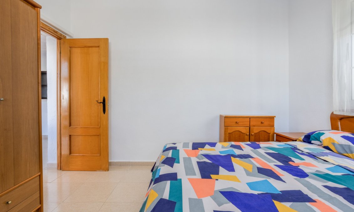 Segunda mano - Villa -
Torrevieja - Costa Blanca