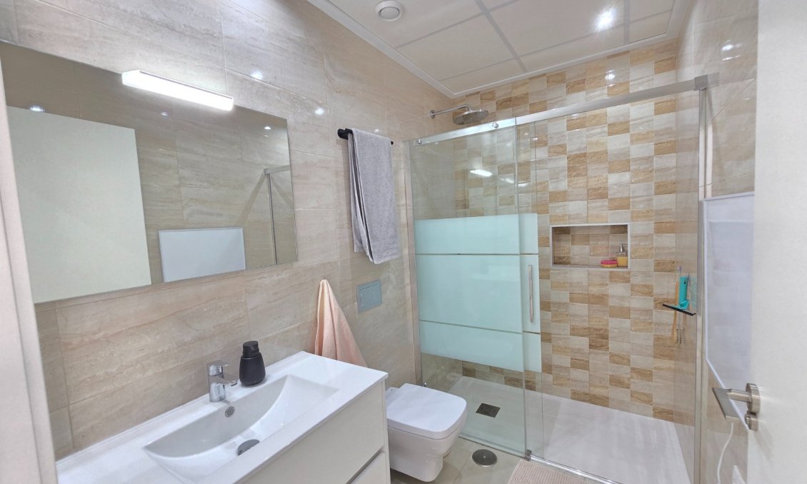 Revânzare - Town House -
Ciudad Quesada - Costa Blanca