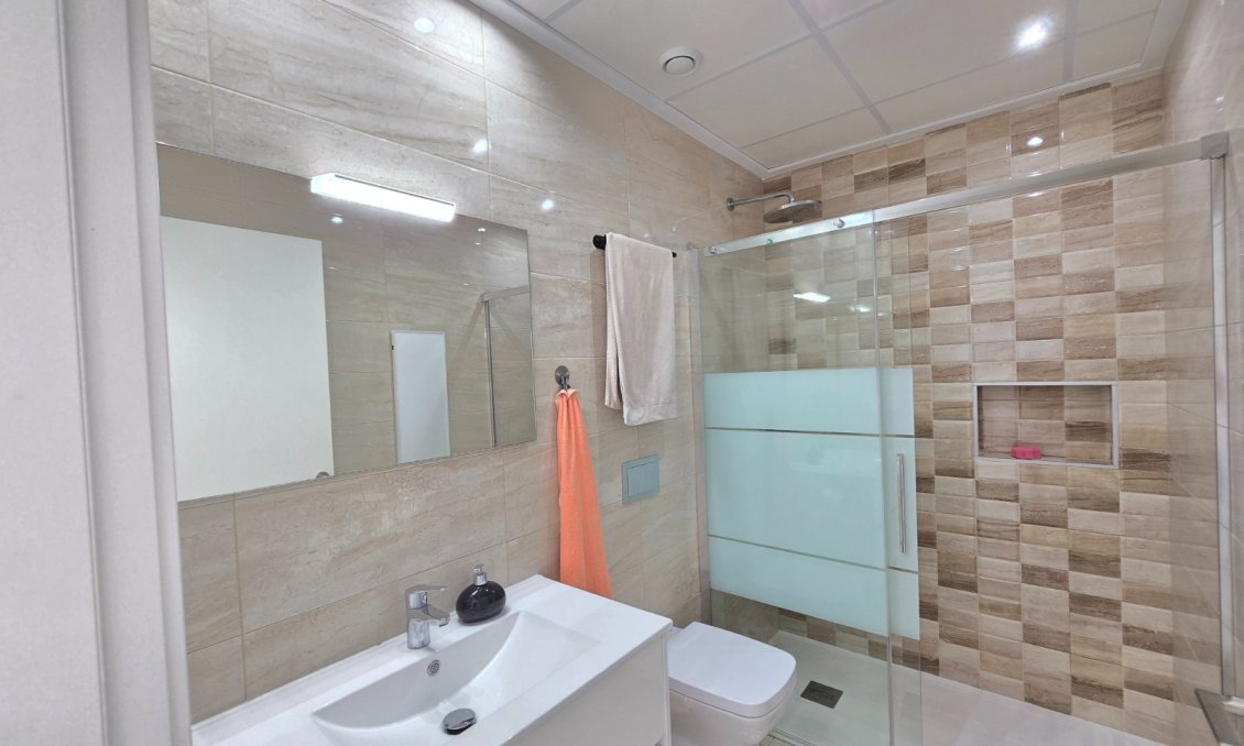 Revânzare - Town House -
Ciudad Quesada - Costa Blanca