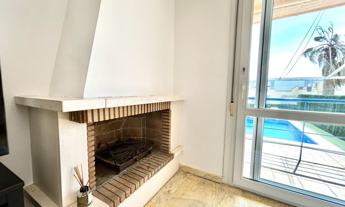 Használt Ingatlanok - Sorház -
Cabo Roig - Costa Blanca