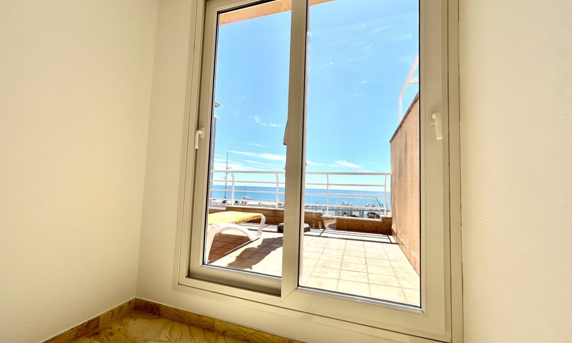 Használt Ingatlanok - Sorház -
Cabo Roig - Costa Blanca