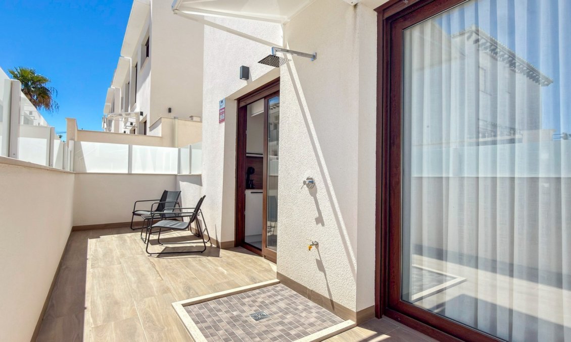 Használt Ingatlanok - Apartman -
Torrevieja - Costa Blanca