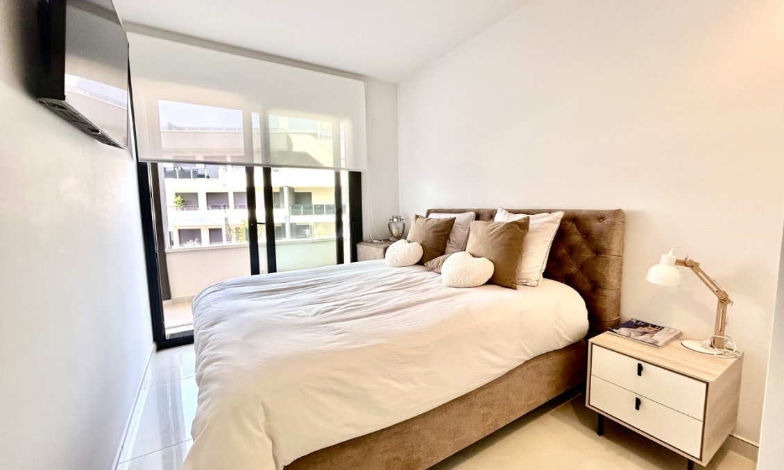 Használt Ingatlanok - Apartman -
Playa Flamenca - Costa Blanca