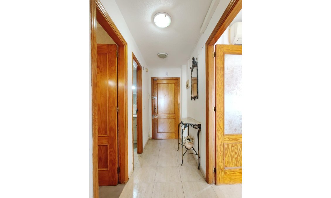 Segunda mano - Ático -
Torrevieja - Curva Del Palangre