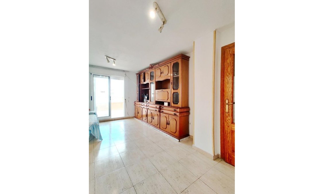 Segunda mano - Ático -
Torrevieja - Curva Del Palangre