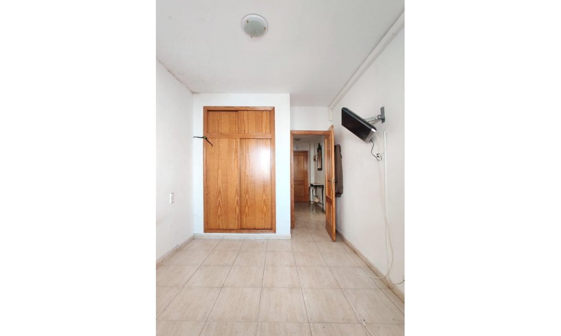 Segunda mano - Ático -
Torrevieja - Curva Del Palangre