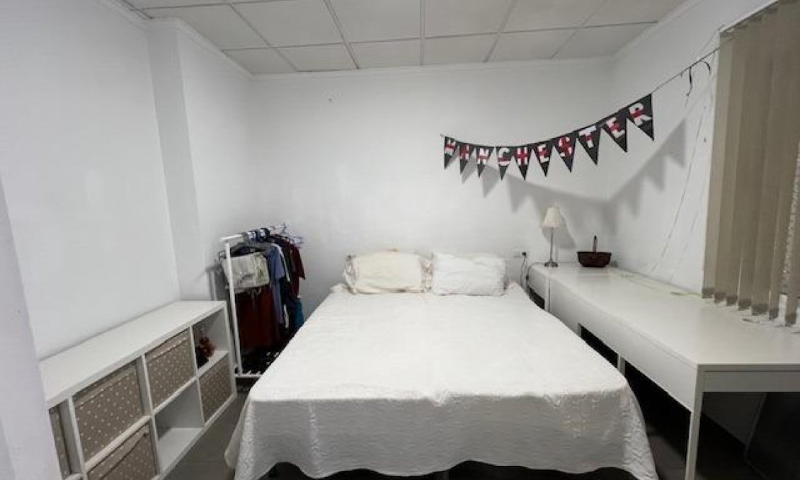 Használt Ingatlanok - Sorház -
Dolores - Centrum