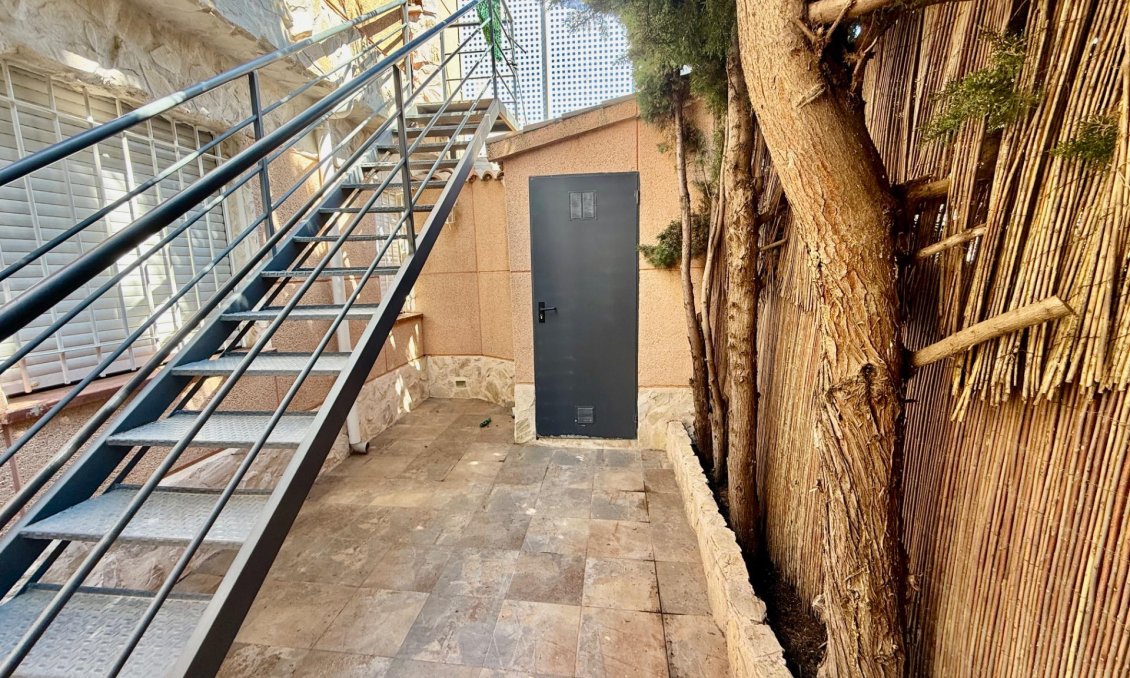 Segunda mano - Town House -
Torrevieja - Carrefour