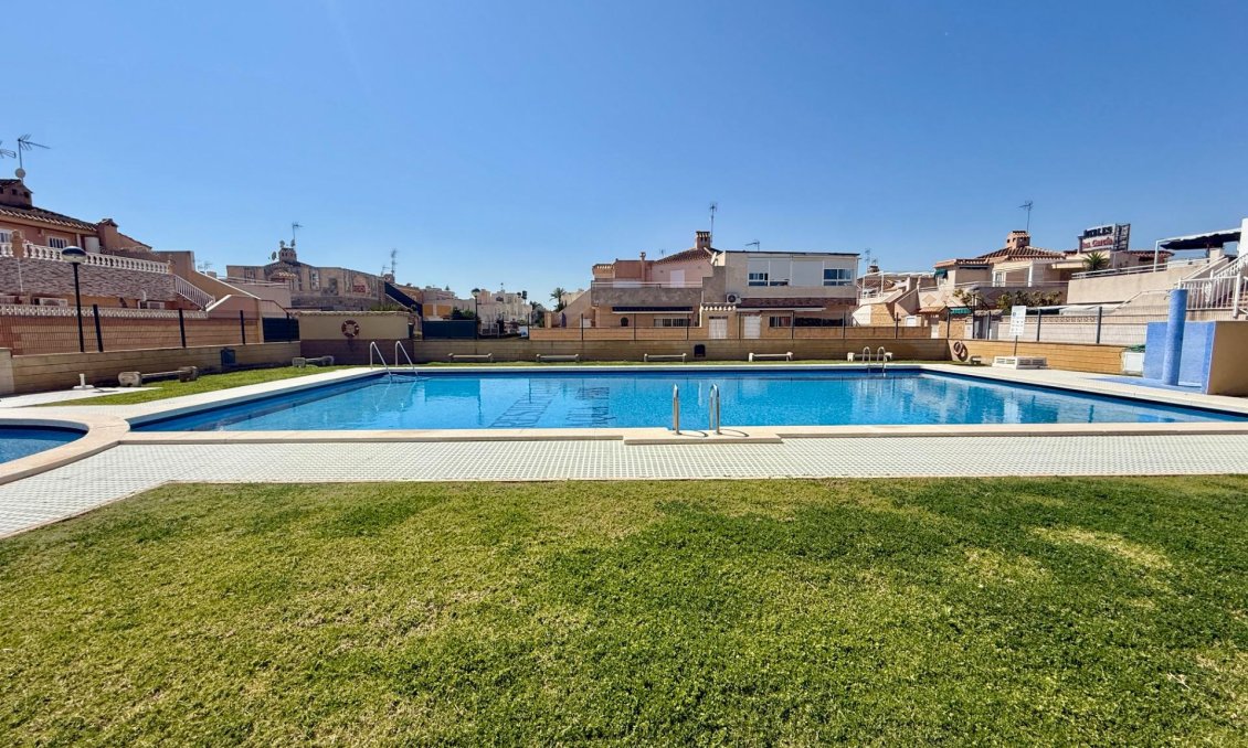 Segunda mano - Town House -
Torrevieja - Carrefour