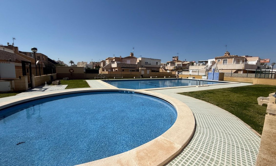 Segunda mano - Town House -
Torrevieja - Carrefour