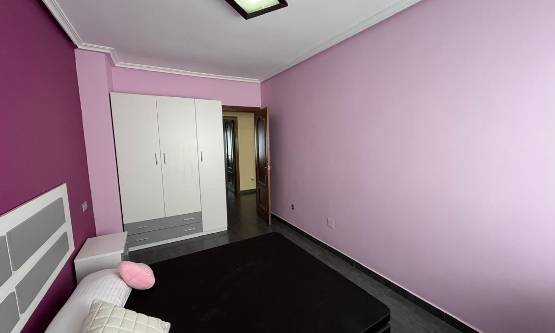 Segunda mano - Apartamento -
Beniel - Centro