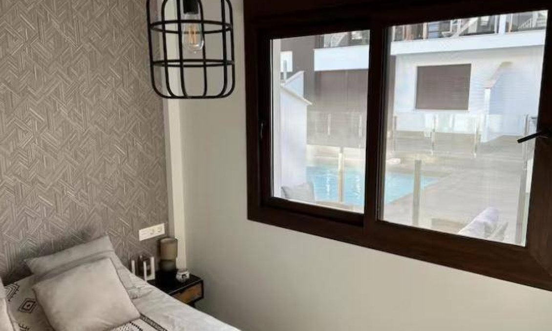 Segunda mano - Apartamento -
San Pedro del Pinatar - Centro