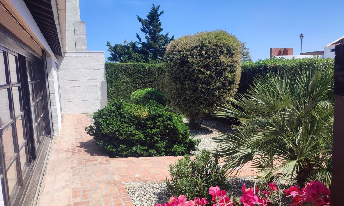 Segunda mano - Villa -
Peraleja Golf - Inland