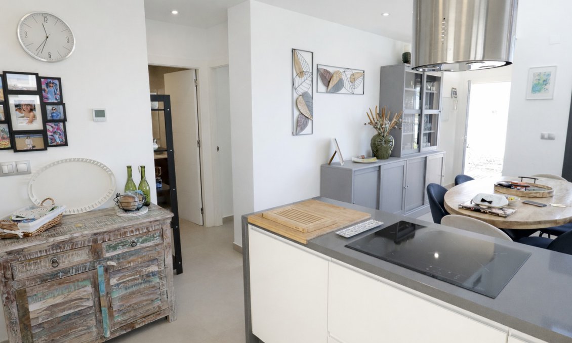 Használt Ingatlanok - Villa -
Daya Vieja