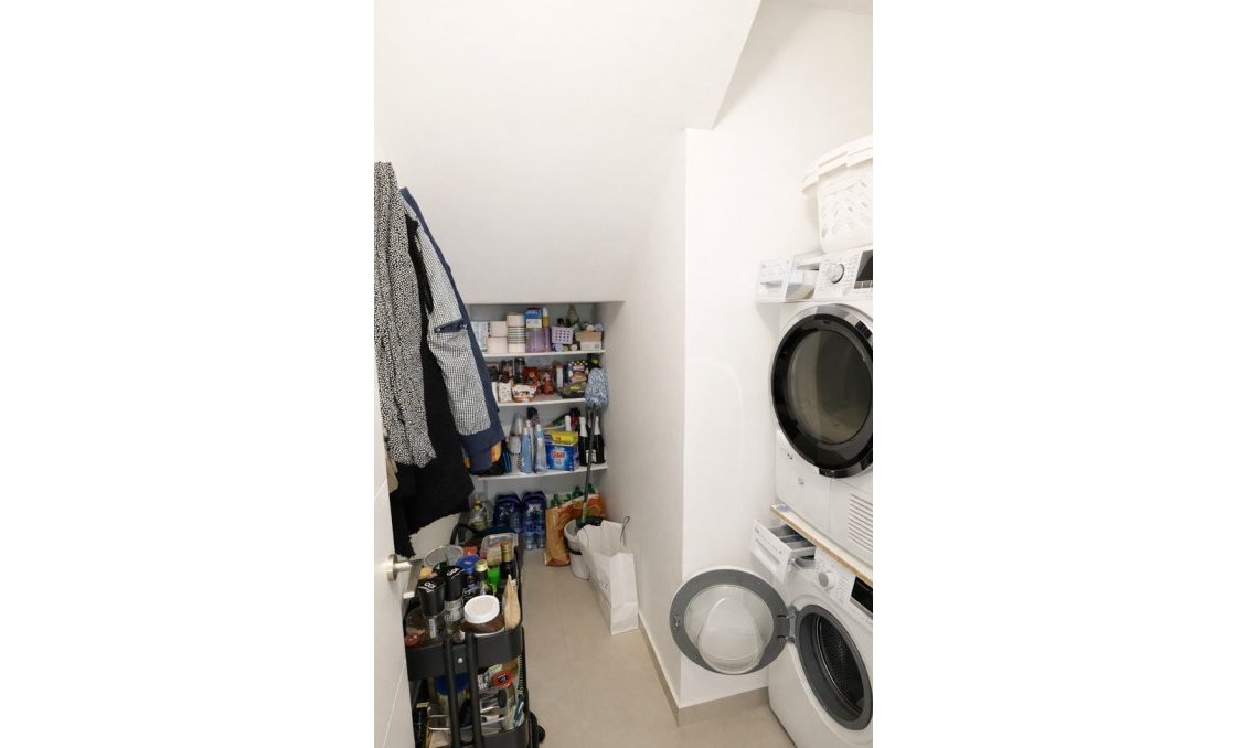 Használt Ingatlanok - Villa -
Daya Vieja