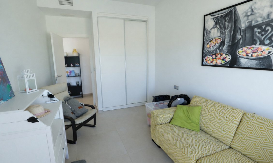 Használt Ingatlanok - Villa -
Daya Vieja