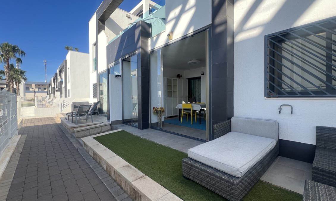 Revente - Appartement -
La Zenia - Costa Blanca