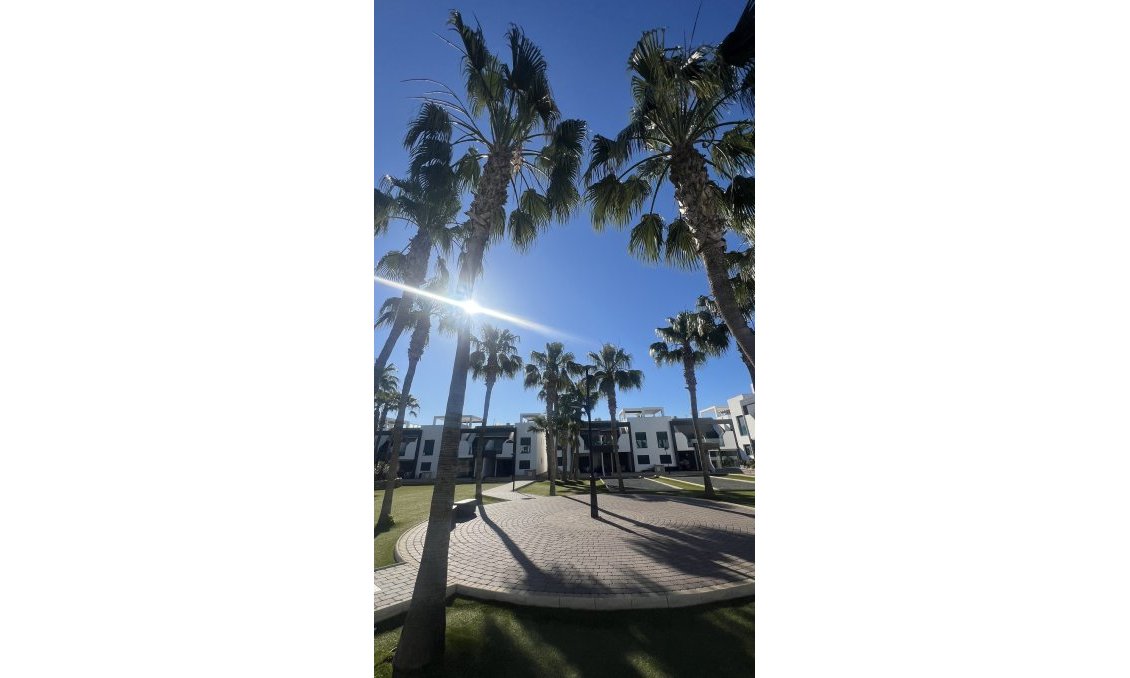 Revente - Appartement -
La Zenia - Costa Blanca