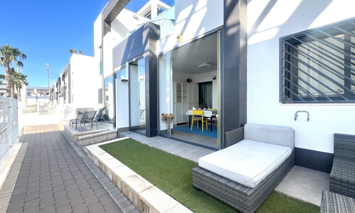 Revente - Appartement -
La Zenia - Costa Blanca