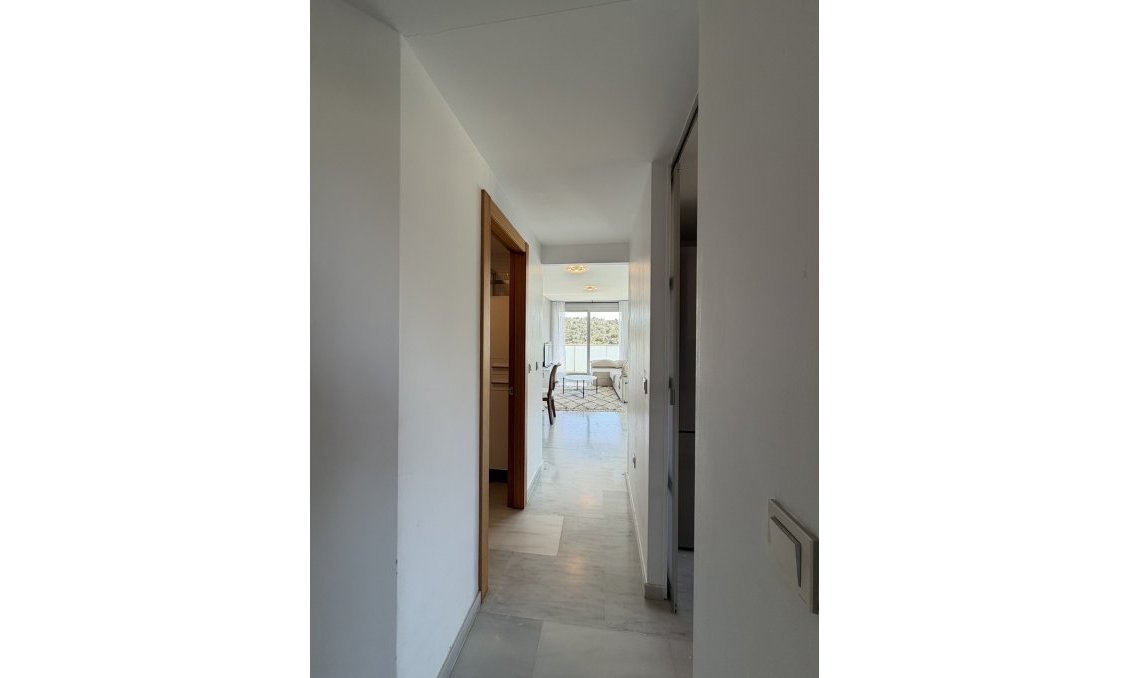 Revente - Appartement -
Villajoyosa - Finestrat