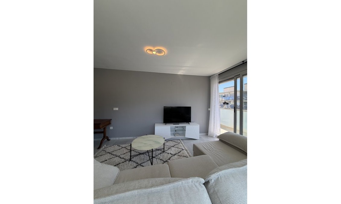 Revente - Appartement -
Villajoyosa - Finestrat