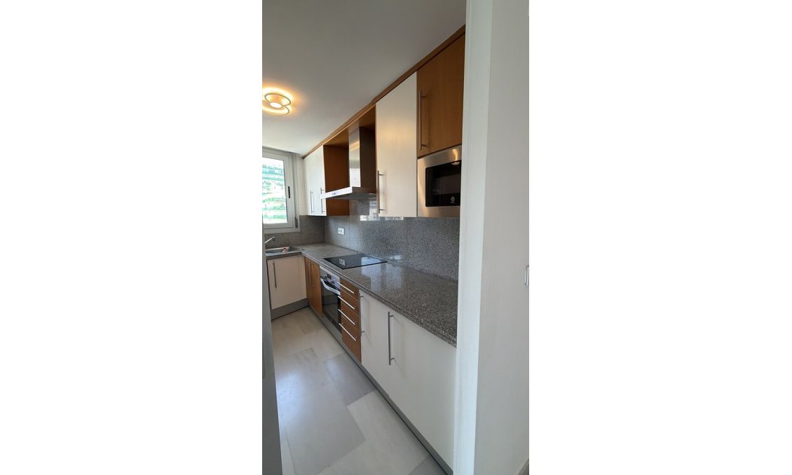 Revente - Appartement -
Villajoyosa - Finestrat