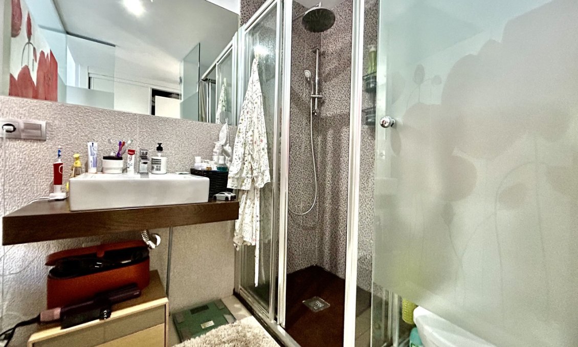 Resale - Apartment -
Punta Prima - Costa Blanca