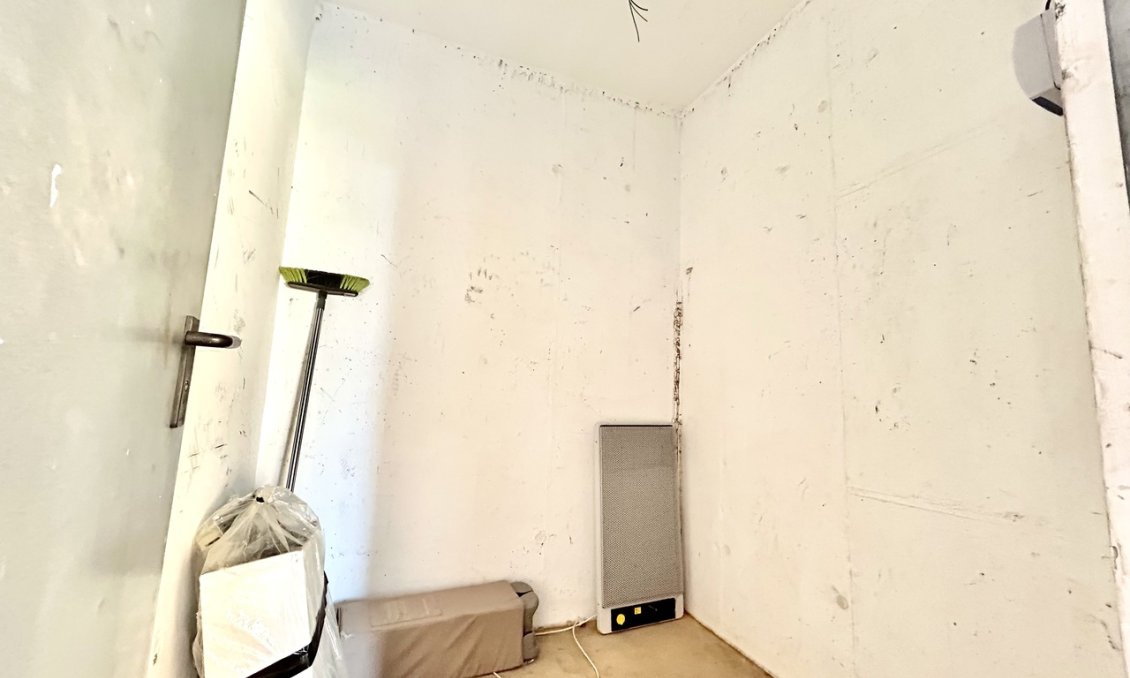 Resale - Apartment -
Villamartin - Costa Blanca