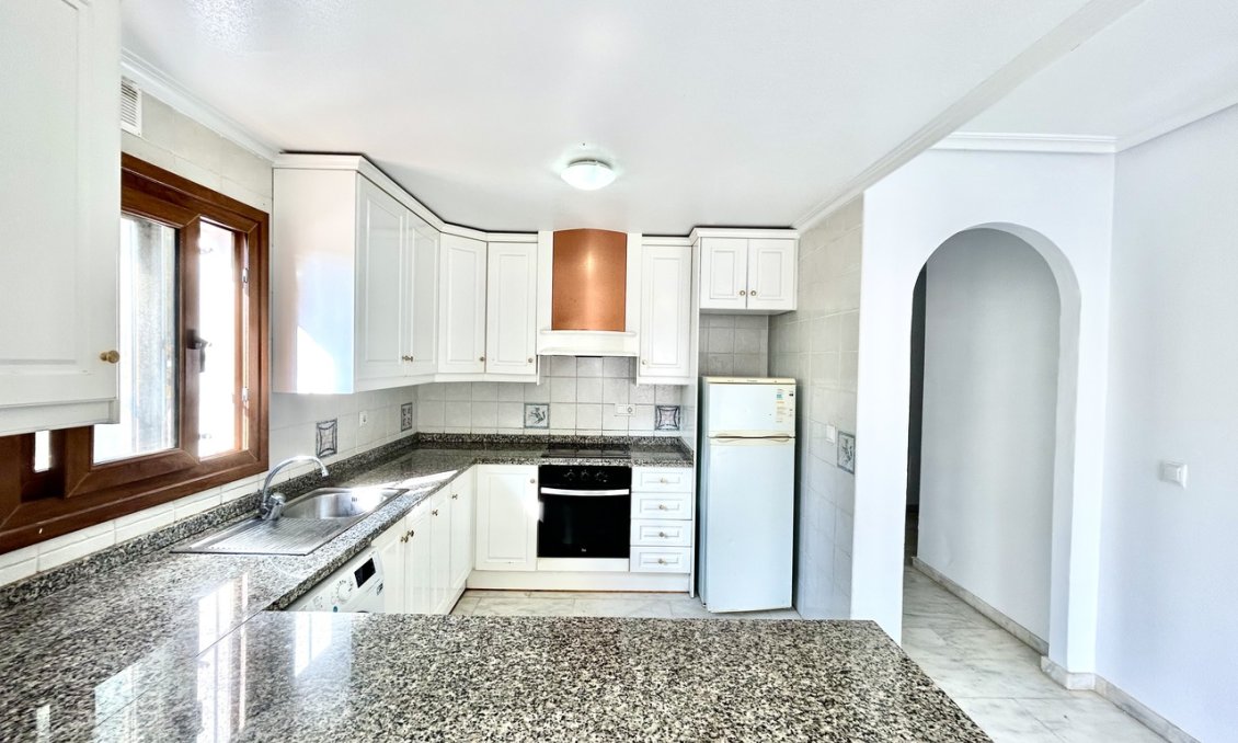 Resale - Apartment -
Villamartin - Costa Blanca