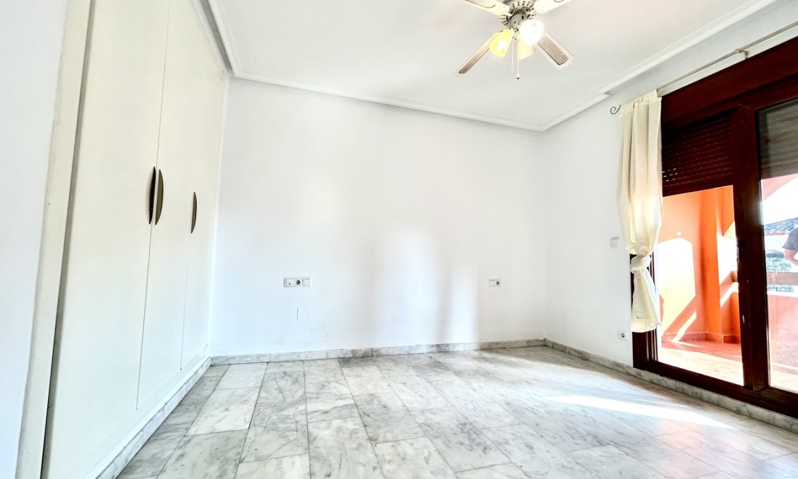 Resale - Apartment -
Villamartin - Costa Blanca