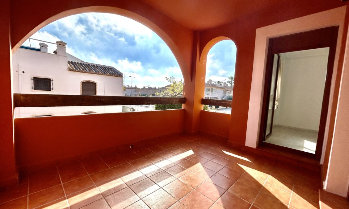 Resale - Apartment -
Villamartin - Costa Blanca