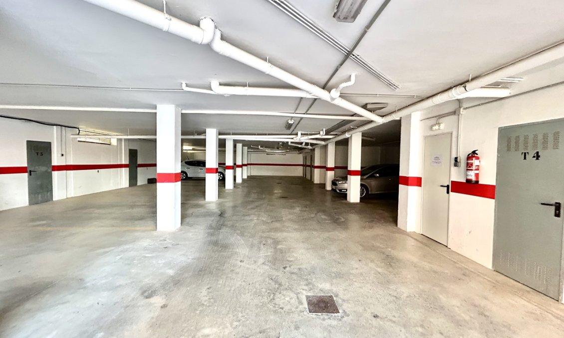 Resale - Apartment -
Villamartin - Costa Blanca