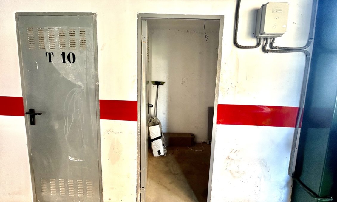 Resale - Apartment -
Villamartin - Costa Blanca