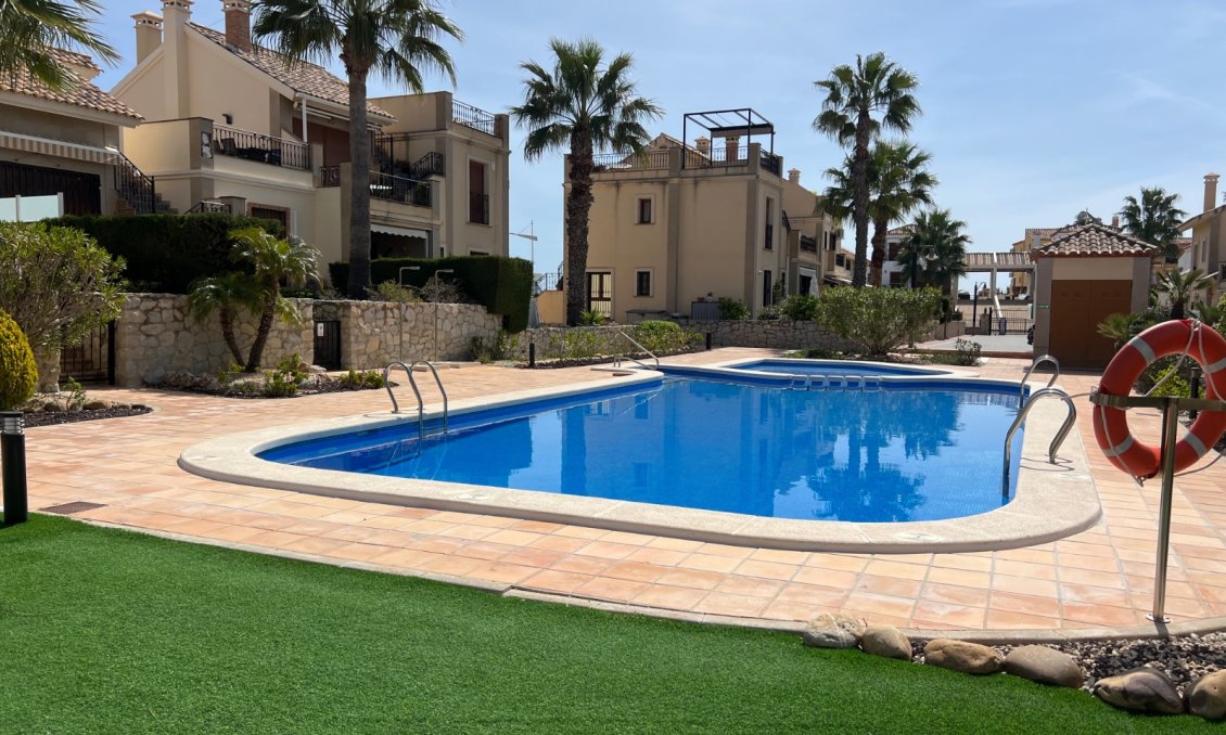 Használt Ingatlanok - Bungaló -
Algorfa - Inland