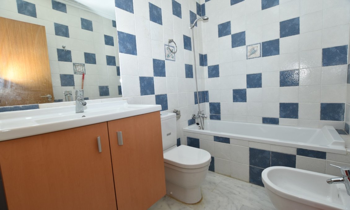 Használt Ingatlanok - Bungaló -
Algorfa - Inland