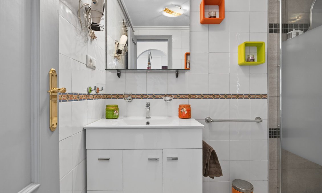 Használt Ingatlanok - Apartman -
Orihuela Costa - Costa Blanca