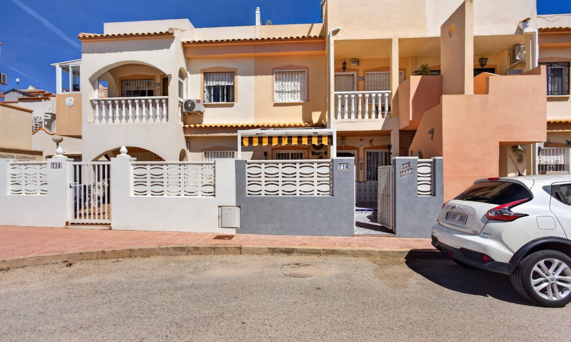 Használt Ingatlanok - Apartman -
Orihuela Costa - Costa Blanca