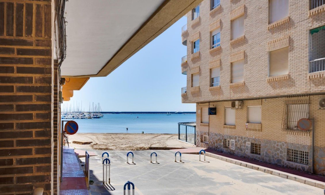 Használt Ingatlanok - Apartman -
Torrevieja - Acequion