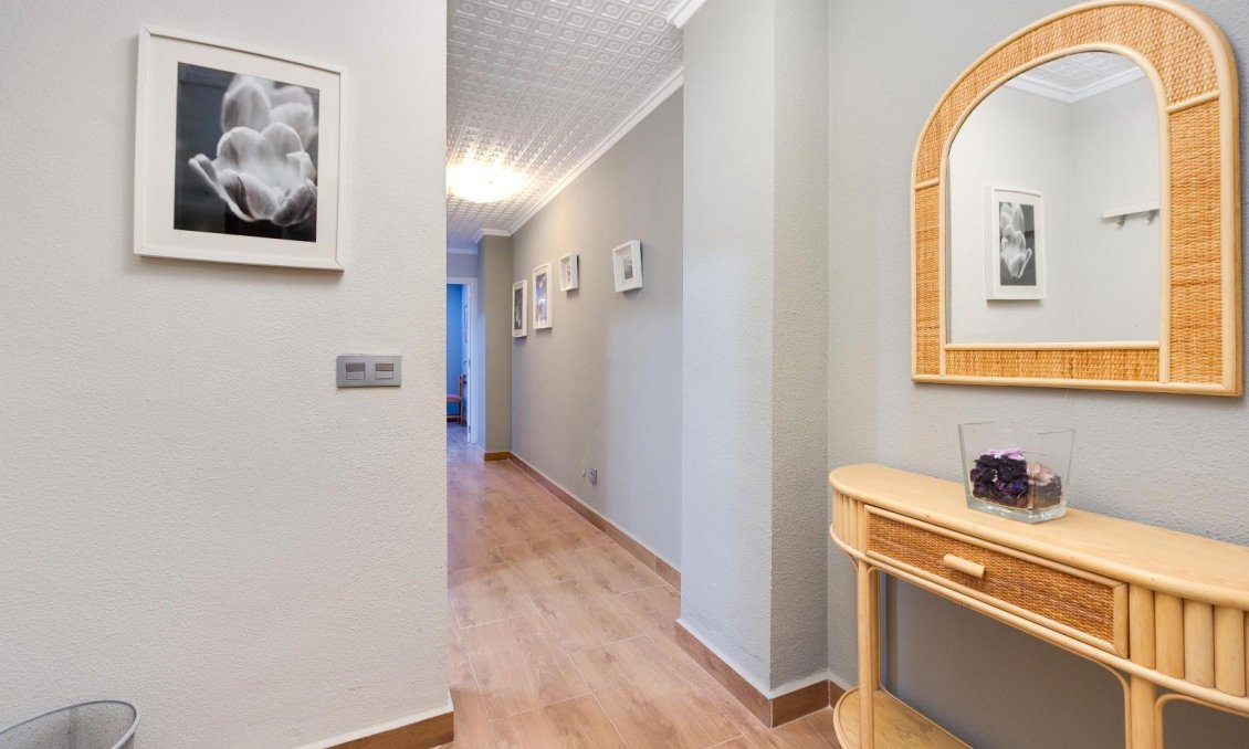 Használt Ingatlanok - Apartman -
Torrevieja - Acequion